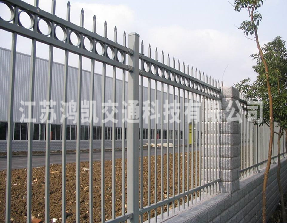 圍墻護(hù)欄