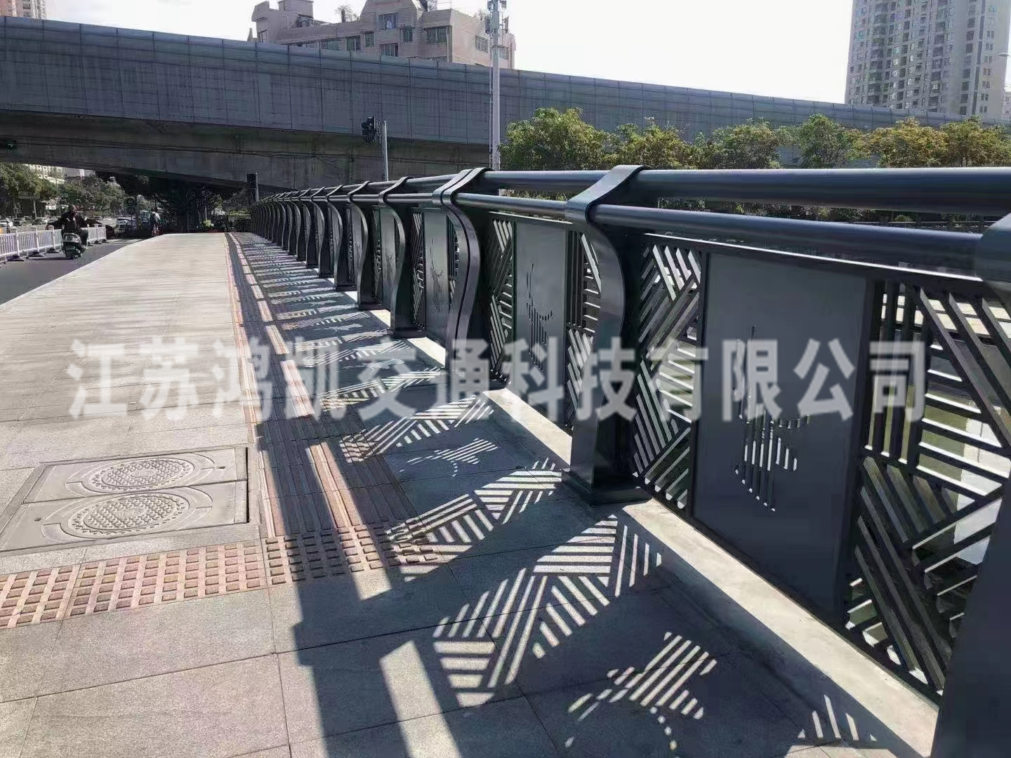 橋梁防撞護欄